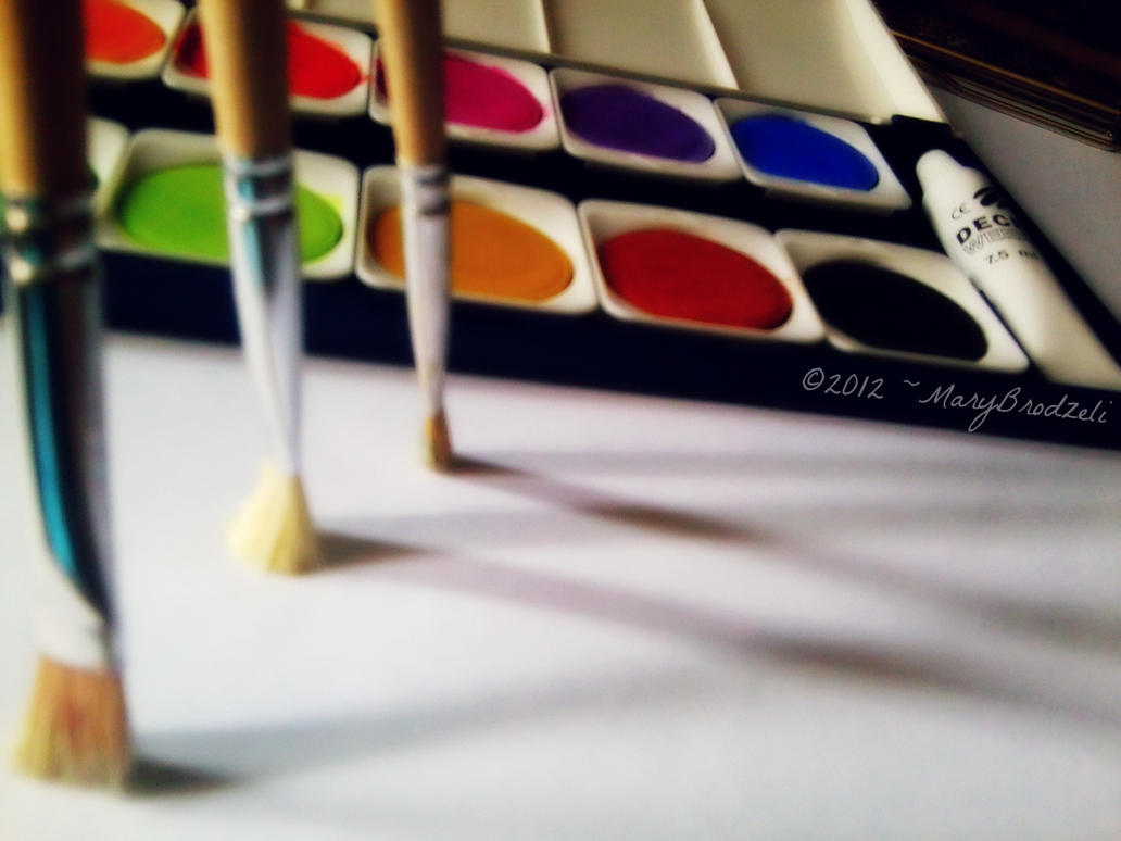 watercolours_and_paintbrushes_by_marybrodzeli-d5a4c1z.jpg