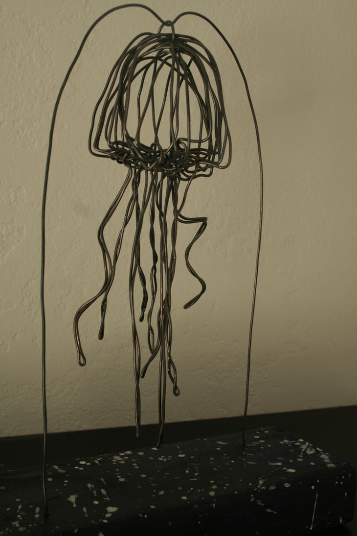  - jellyfish_wire_sculpture_by_benjamin_phelps-d47pn40